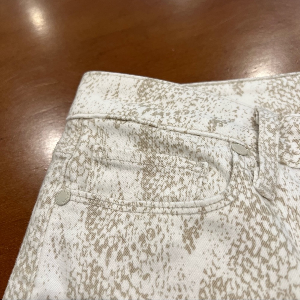 LIKE NEW PAIGE Hoxton Ultra Skinny Jean Sonoran Snakeskin Print‎ 27 White/Tan - Picture 7 of 16